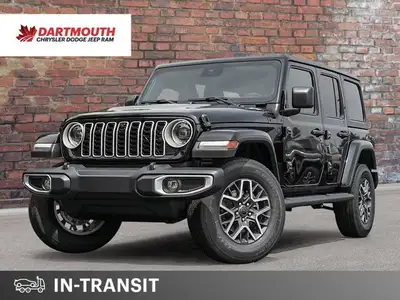 This Jeep Wrangler boasts a Regular Unleaded V-6 3.6 L/220 engine powering this Automatic transmissi...
