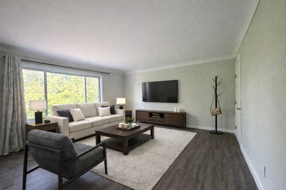 Recently Renovated 1 Bedroom 1 Bathroom Apartment! 4