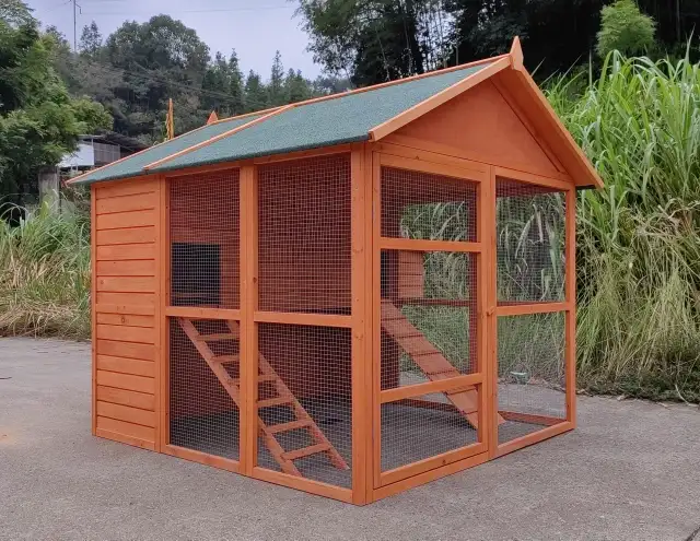 NEW 8 CHICKEN LARGE WOOD CHICKEN COOP STAND UP MSHC004 in Accessories in Edmonton - Image 2