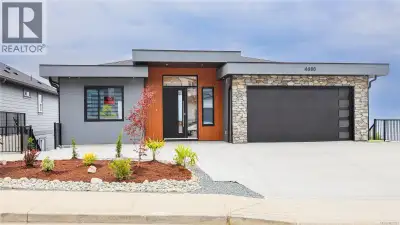 Experience breathtaking ocean & mountain views from all levels of this brand-new home with 8 beds &...