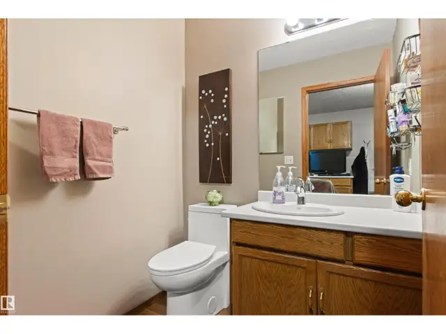 11139 157 AV NW Edmonton, Alberta in Houses for Sale in St. Albert - Image 24
