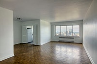 Akelius two bedroom apartment for rent. Located near Docteur Penfield in the Downtown - Guy Concordi... (image 1)