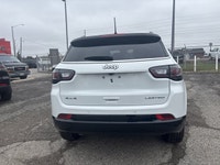 Clean Car Fax**One Owner Trade In**Jeep**Compass**Limited**4x4**Leather Seats**Heated and Ventilated... (image 5)