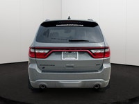 If you are searching for an aggressive, muscle-car-inspired 3-row SUV that seamlessly blends legenda... (image 4)