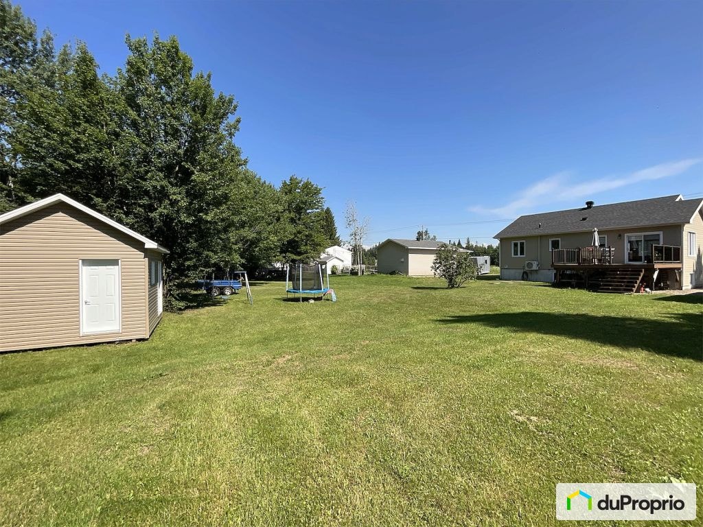 $629,000 - Duplex for sale in Ste-Catherine-de-la-JC — photo 2