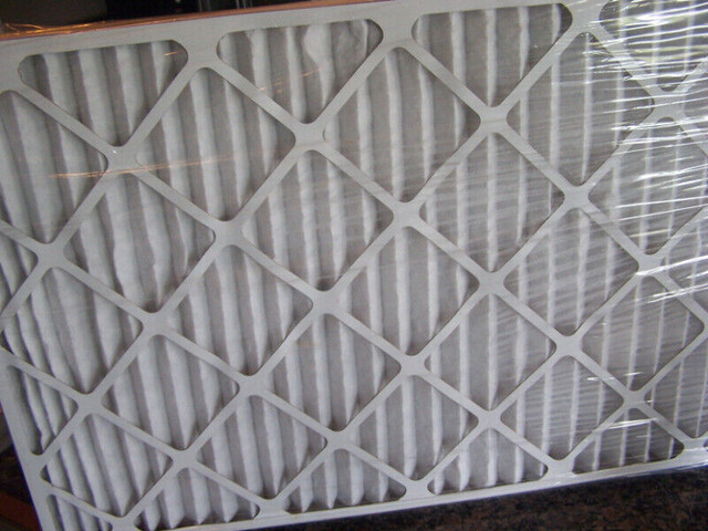 DUPONT High Allergen Electrostatic Air Filter 4- pack in Heating, Cooling & Air in Hamilton - Image 2