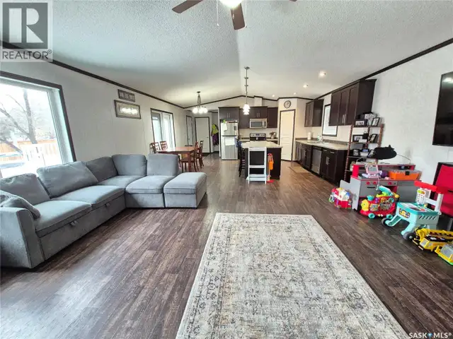 151 2nd AVENUE Bengough, Saskatchewan in Houses for Sale in Moose Jaw - Image 16