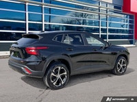 Metallic Black 2025 Chevrolet Trax 1RS, 6-Speed Automatic, Heated Front Seats and Steering Wheel, Wi... (image 5)