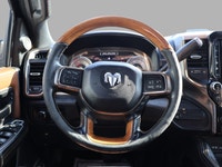 SAFETY INCLUDED ACCIDENT FREE HWY KMS Clean Dodge Ram 3500 Crew Cab 6.7L V8 LARAMIE-LONGHORN Diesel... (image 8)