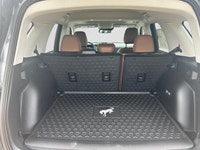 Check out this vehicle's pictures, features, options and specs, and let us know if you have any ques... (image 9)