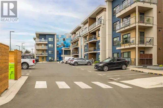 212 140 Jensen Ave W Parksville, British Columbia in Condos for Sale in Parksville / Qualicum Beach - Image 6