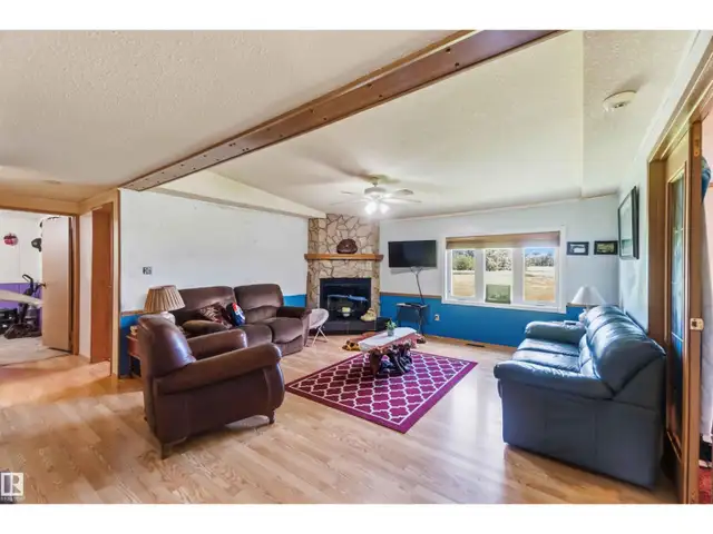 52315 RGE ROAD 273 Rural Parkland County, Alberta in Houses for Sale in St. Albert - Image 16