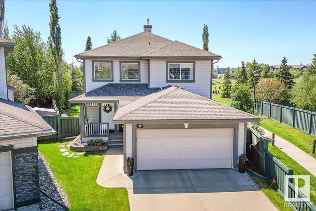 1717 ROBERTSON PL SW Edmonton, Alberta in Houses for Sale in Edmonton