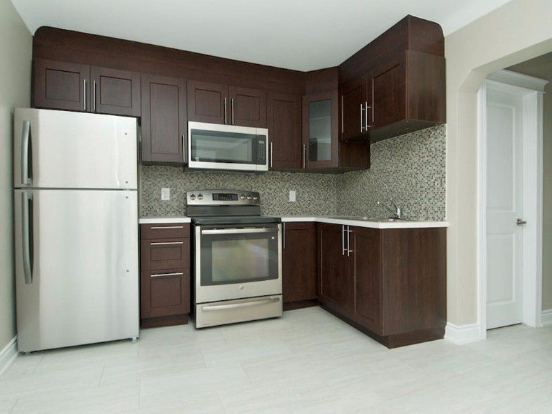 344 Lacasse 10 3 Bedroom Apartment (Vanier, Ottawa) Long Term