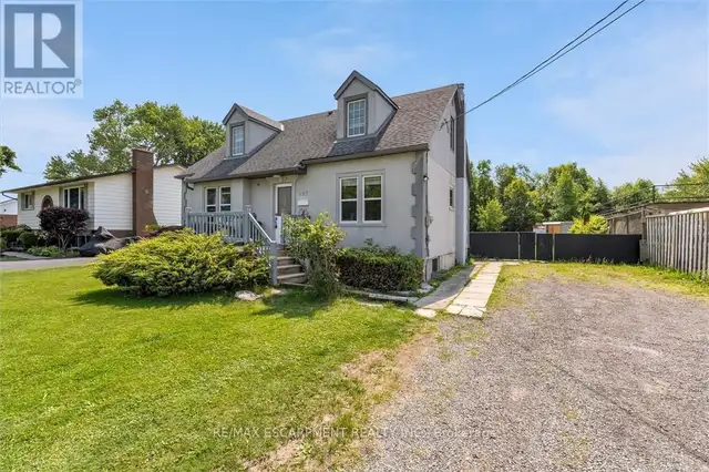 197 RIVERSIDE DRIVE Welland (Lincoln/Crowland), Ontario62863752948098121