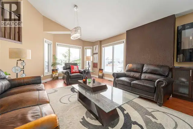 346 Sixmile Ridge S Lethbridge, Alberta in Houses for Sale in Lethbridge - Image 12