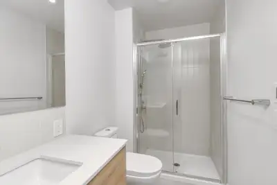 5.5 condo appartement neuf locatif Ville-Marie-Jacques, View more