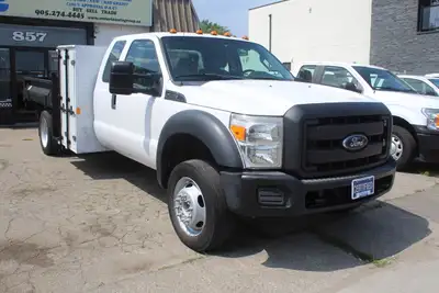 CARFAX REPORT AVAILABLE COMES FULLY CERTIFIED DUAL REAR WHEELS 6.8L gas engine 186" wheel base 3 PAS...
