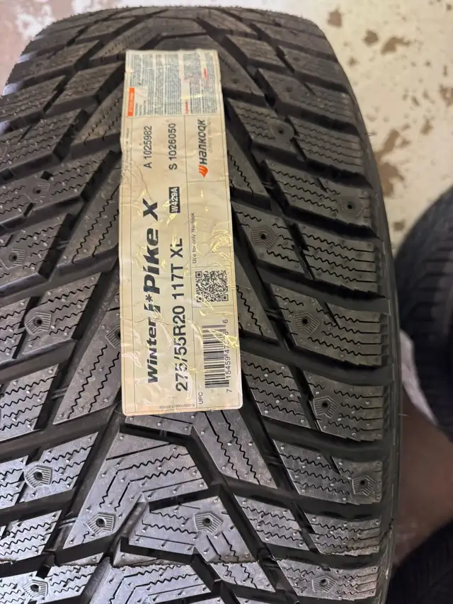 Four New 20″ 5x127 GT Strike Wheels w/ 275/55R20 Hankook Winter in Tires & Rims in Oakville / Halton Region - Image 4