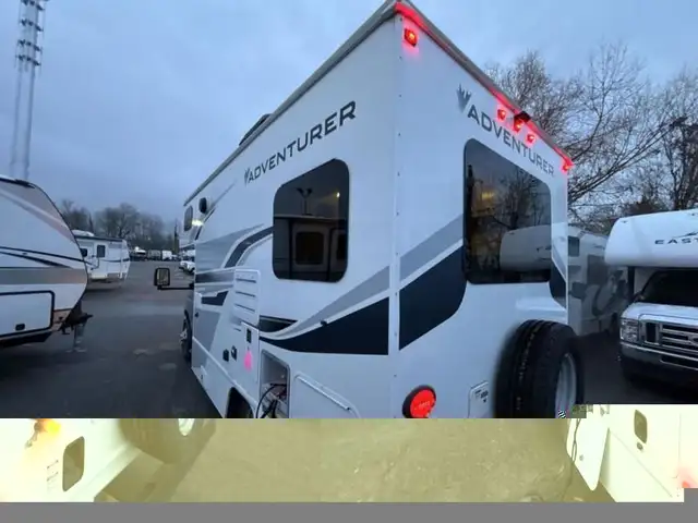 2022 Adventurer LP Class C Adventurer 19RD in RVs & Motorhomes in Kelowna - Image 30