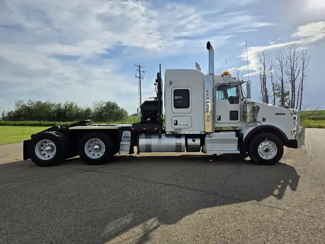 2014 KENWORTH T800 in Heavy Trucks in Saskatoon - Image 11