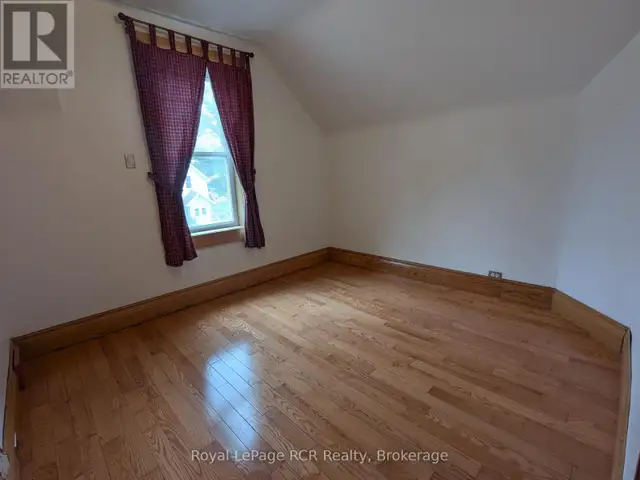 616 9TH AVENUE Hanover, Ontario in Houses for Sale in Owen Sound - Image 21