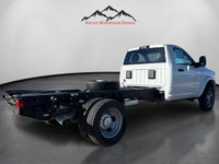VERY HARD TO FIND 2026 RAM 5500 CHASSIS WITH A REGULAR CAB , 6.7 CUMMINS DIESEL, 8 SPEED TORQUEFLITE... (image 4)