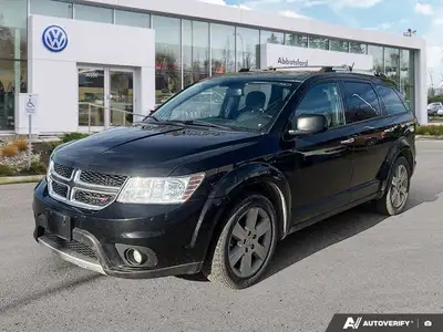 This Dodge Journey delivers a Regular Unleaded V-6 3.6 L/220 engine powering this Automatic transmis...