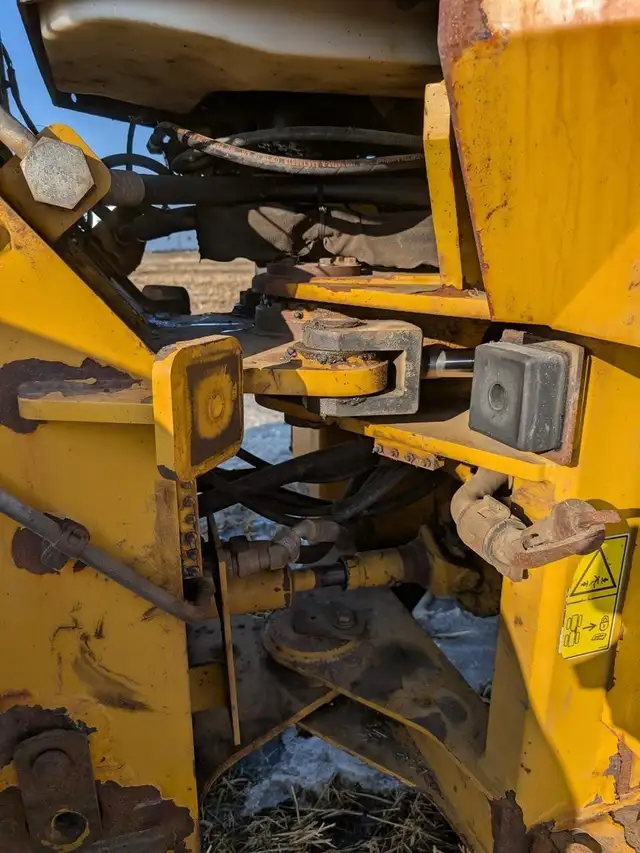 2012 CATERPILLAR 924H in Heavy Equipment in Edmonton - Image 27