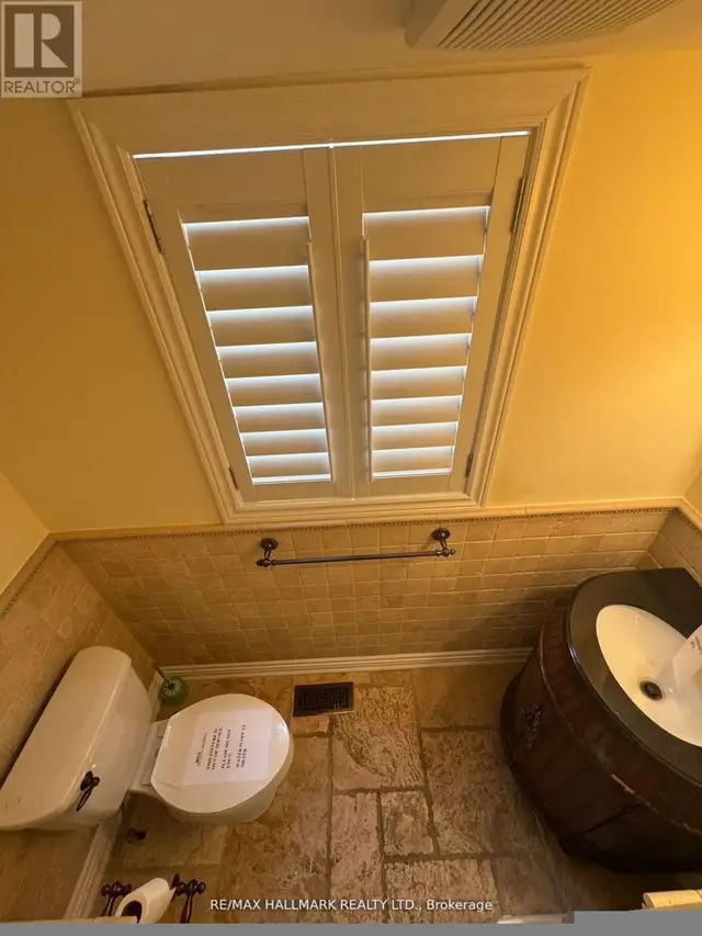 203 LANDSBRIDGE STREET Caledon (Bolton East), Ontario in Houses for Sale in Oakville / Halton Region - Image 13