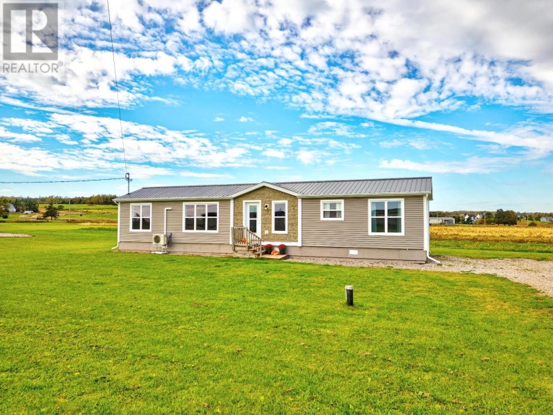 51 WHARF Road Nine Mile Creek, Prince Edward Island Houses for Sale