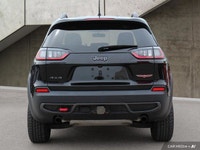 Come see this 2021 Jeep Cherokee Trailhawk Elite before someone takes it home! This Cherokee Trailha... (image 3)
