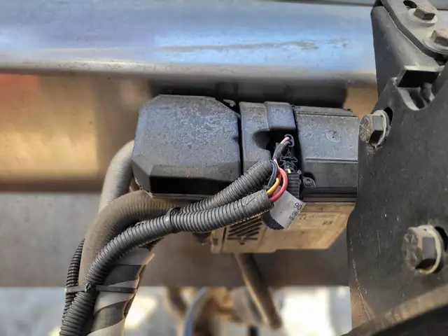 2013 WESTERN STAR 6900XD in Heavy Trucks in Saskatoon - Image 38