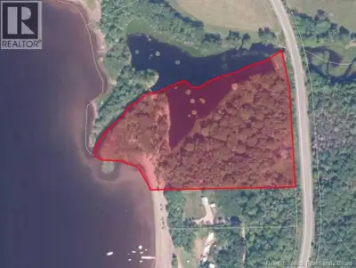 Make your dreams come true and finally build that cottage on Grand Lake. With easy access to Hwy 2,...