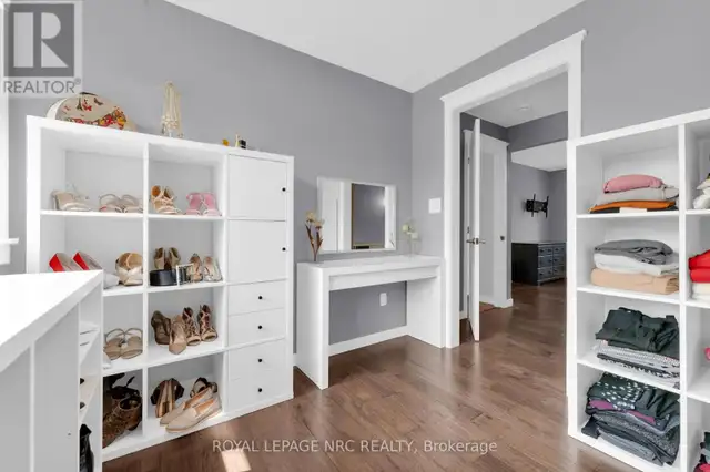 725 PARKDALE AVENUE Fort Erie (Crescent Park), Ontario in Houses for Sale in St. Catharines - Image 16