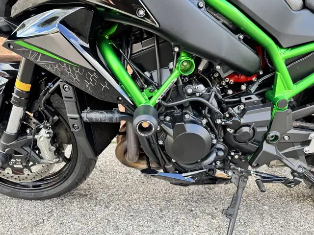 2020 Kawasaki Z H2 **SUPERCHARGED** **SCORPION PIPE** in Sport Bikes in Markham / York Region - Image 27