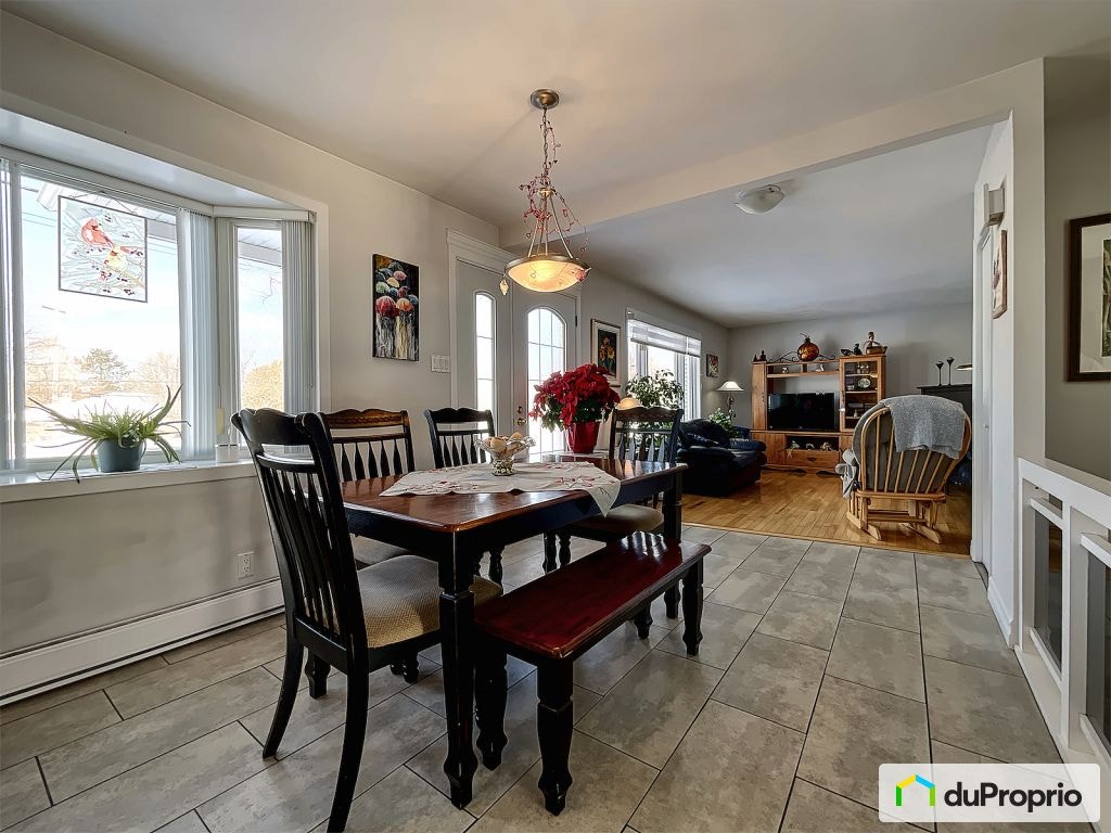 $249,000 - Bungalow for sale in Disraeli — photo 3