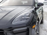 Finished In Jet Black Metallic With Matching Leather, Premium Plus Package, 20&Quot; Macan S Wheels,... (image 6)