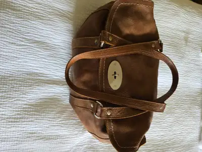 Roots Leather Tote bag, View more