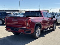 AMVIC Licensed Dealer * Black Assist Steps * Heated Front Seats & Steering Wheel * Remote Start * X3... (image 8)