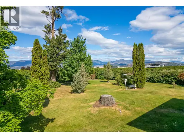 3520 Fitzgerald Road Kelowna, British Columbia in Houses for Sale in Penticton - Image 9