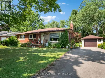 Welcome to 22 Lorimer Street, a charming bungalow located in one of Fonthill's most desirable neighb...