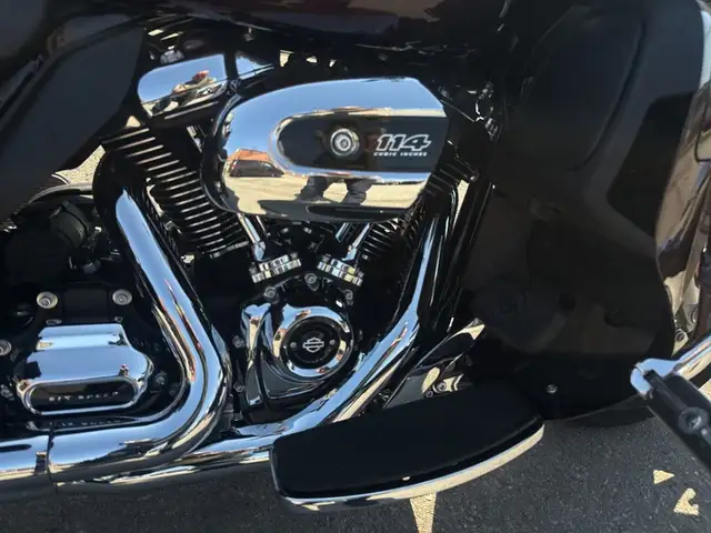 2019 Harley-Davidson Road Glide ~ ROAD GLIDE ~ 114CI ~ EXHAUST ~ in Sport Touring in City of Toronto - Image 27