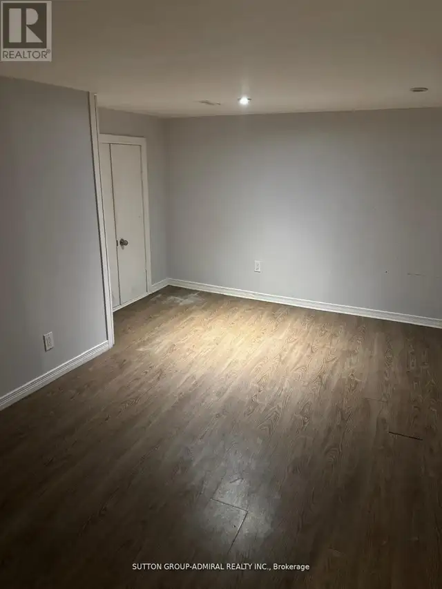 27 SHUDELL AVENUE Toronto (Blake-Jones), Ontario62866662858498122