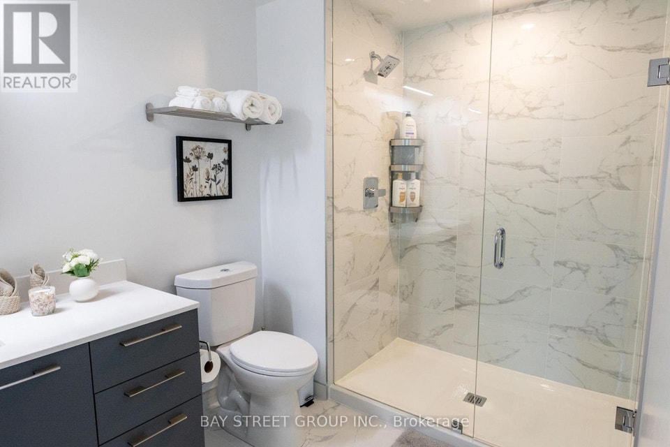 A 3207 - 8 WATER WALK DRIVE Markham (Unionville), Ontario 4