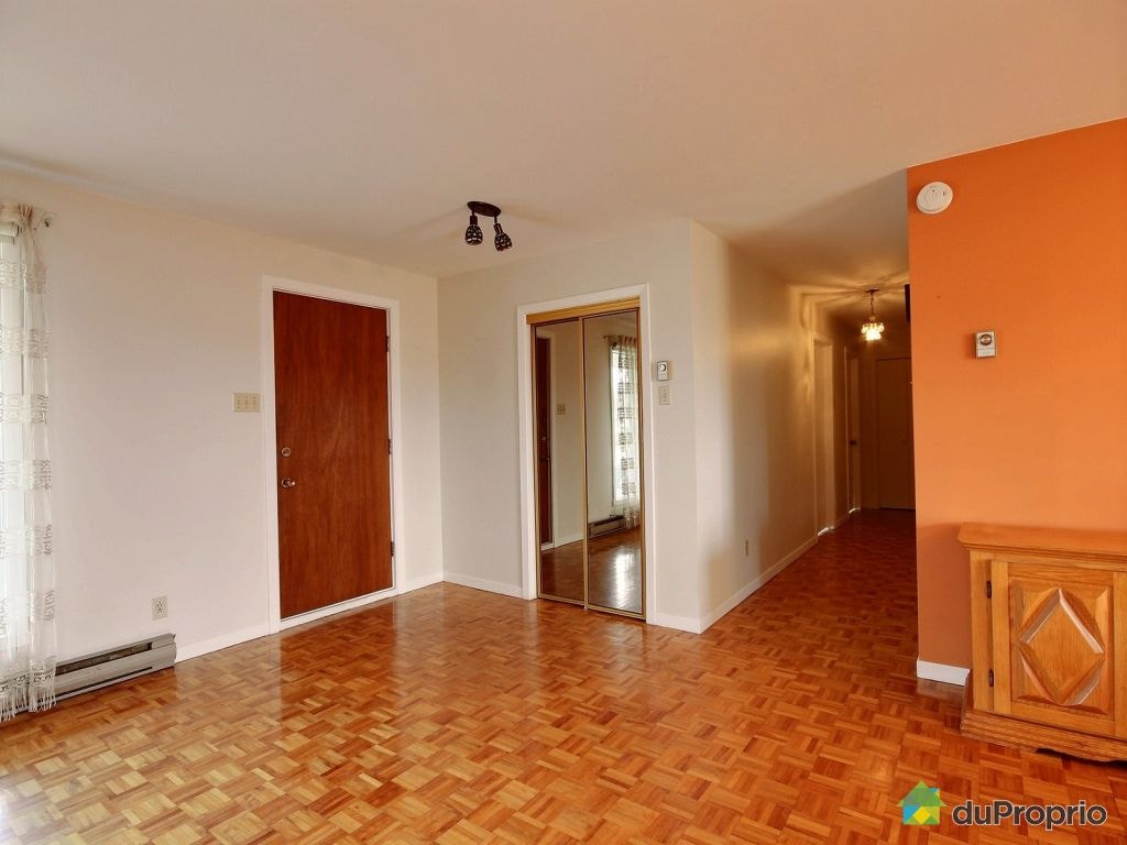 $390,000 - Bungalow for sale in Berthierville — photo 3