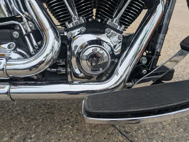 2014 Harley-Davidson FLSTF - Softail Fat Boy in Sport Touring in Edmonton - Image 10