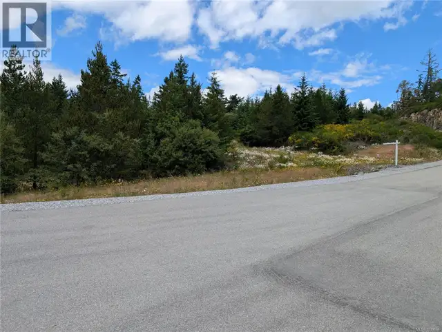 Lot 1 Eagle Vista Rd Shawnigan Lake, British Columbia in Land for Sale in Victoria - Image 4