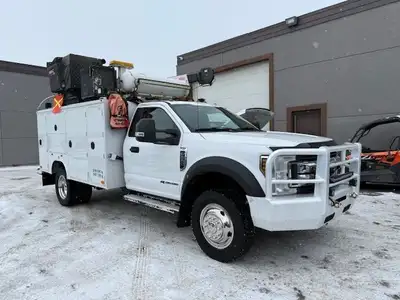 2018 Ford F-550 XLT Service Truck 4x4 Automatic Transmission 6.7L Powerstroke Diesel Regular Cab Dua...