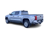 2024 Toyota Tacoma Base Silver 4WD, 4-Wheel Disc Brakes, ABS brakes, Alloy wheels, Apple CarPlay/And... (image 5)